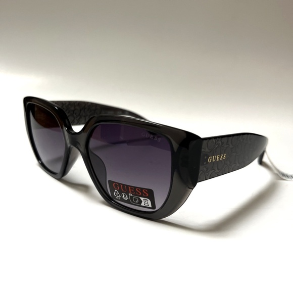 GUESS Butterfly Sunglasses GO00047 Acetate Gray Embossed Logo Black Lens main image 5